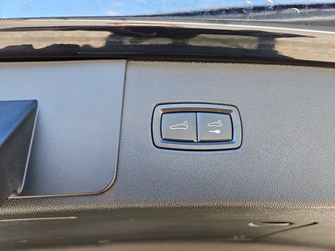Certified 2023 Porsche Cayenne S Platinum AWD/4WD image 27