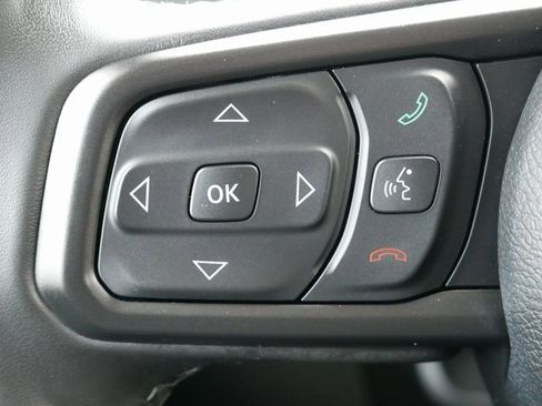 Used 2022 Jeep Gladiator Sport image 22