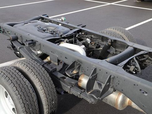 New 2026 RAM 5500 Tradesman w/ Chrome Appearance Group image 8