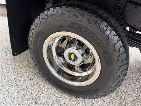 Used 2023 Chevrolet Silverado 3500 W/T w/ WT Convenience Package AWD/4WD image 46