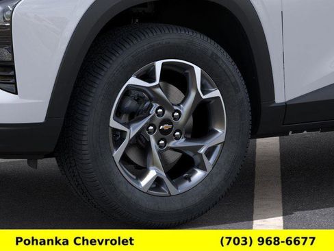 New 2026 Chevrolet Trax LT image 9