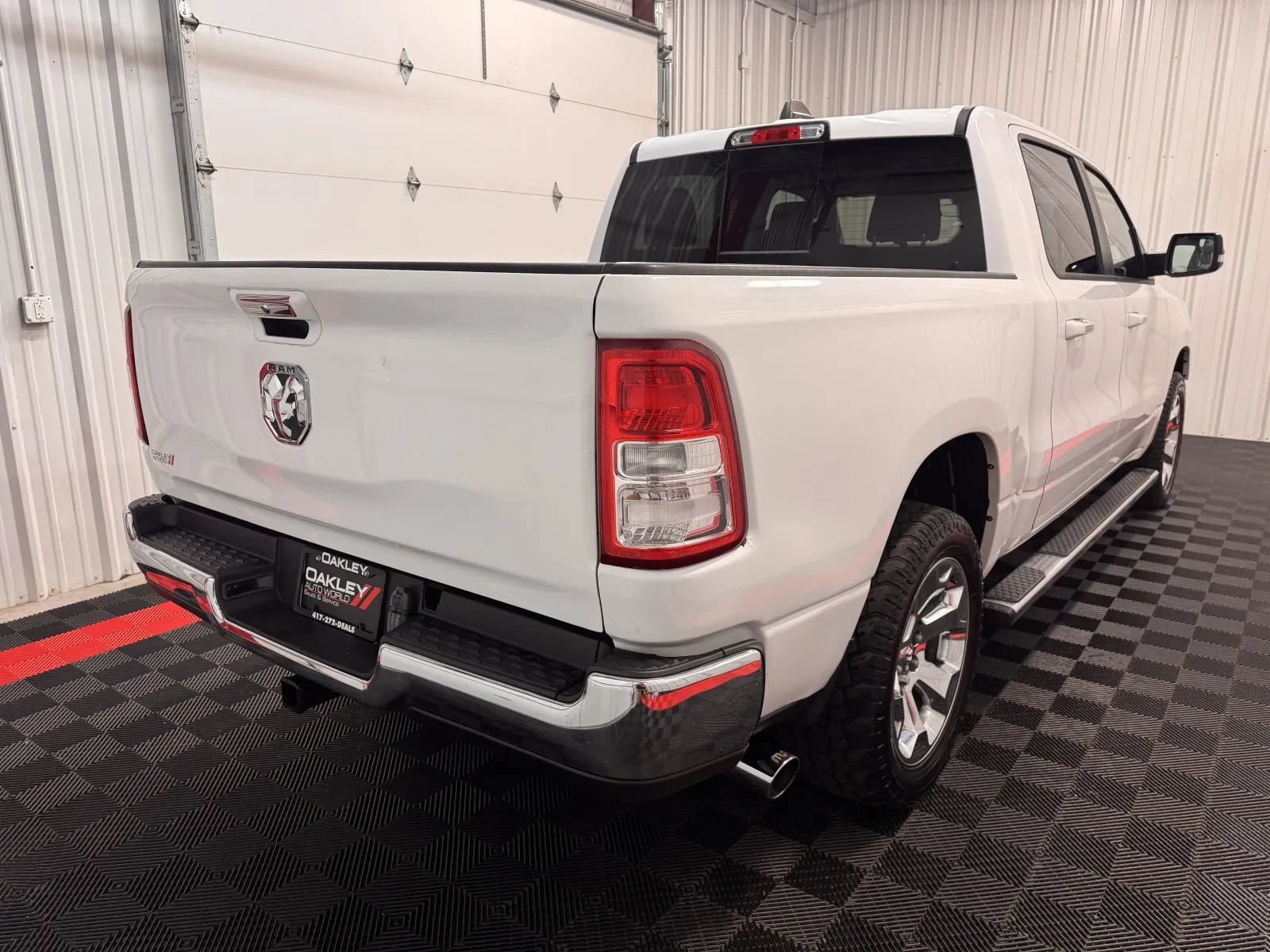 Used 2019 RAM 1500 Big Horn AWD/4WD image 15