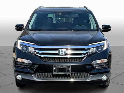 Used 2016 Honda Pilot Elite image 3