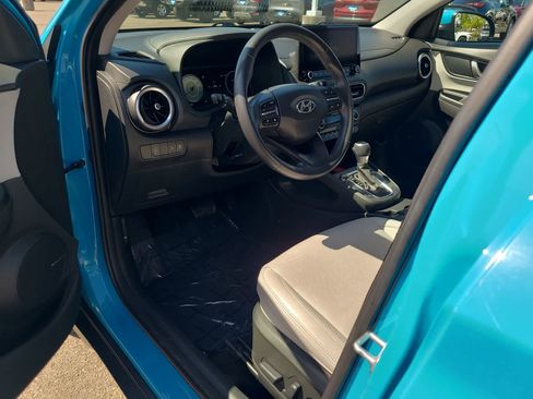 Used 2022 Hyundai Kona Limited AWD/4WD image 10