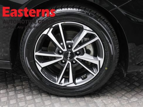 Used 2024 Kia Forte LXS image 31