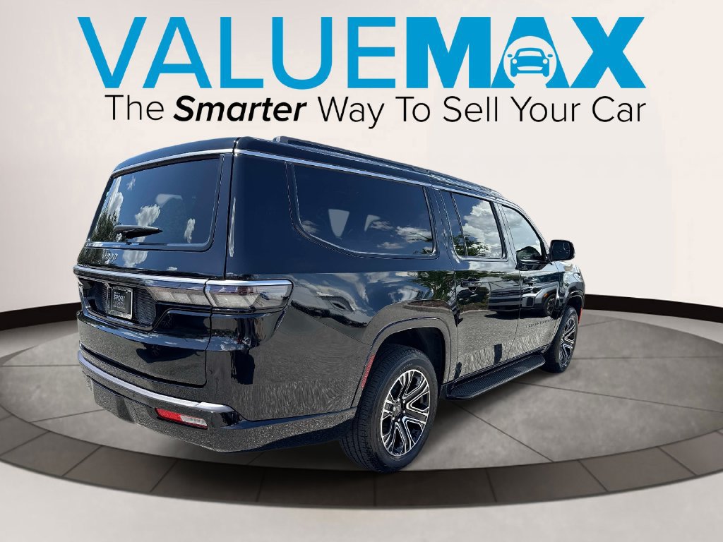 Used 2026 Jeep Grand Wagoneer L 2WD w/ Premium Group I image 3