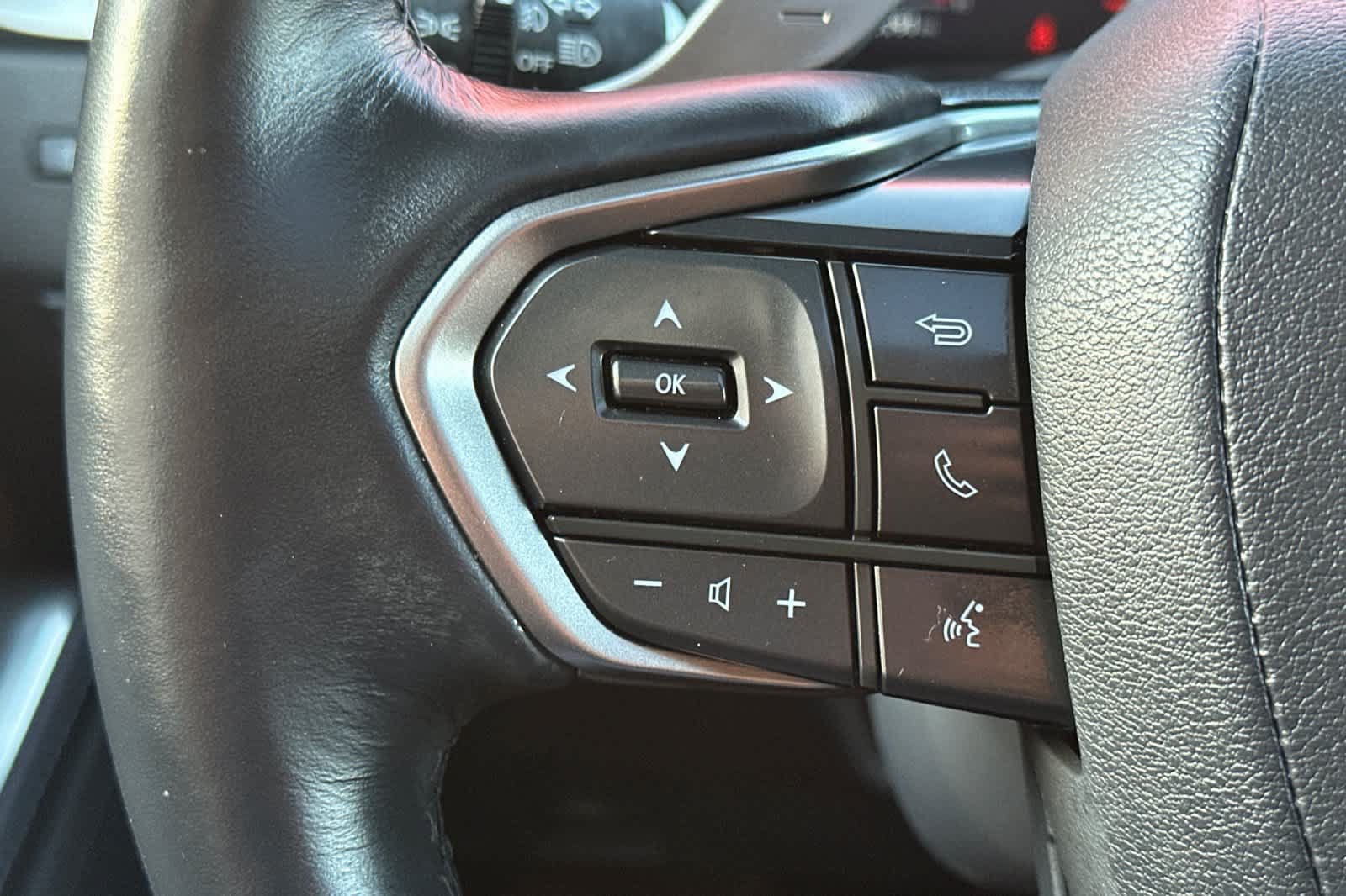 Used 2025 Lexus GX 550 w/ Cold Area Package AWD/4WD image 32