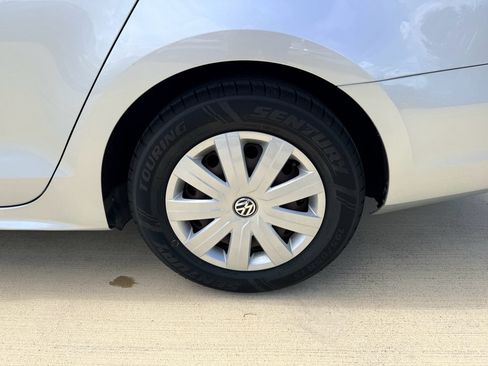 Used 2016 Volkswagen Jetta S FWD image 28