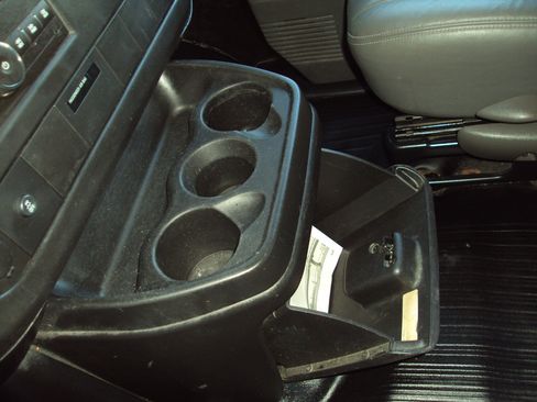 Used 2013 Chevrolet Express 1500 AWD image 21