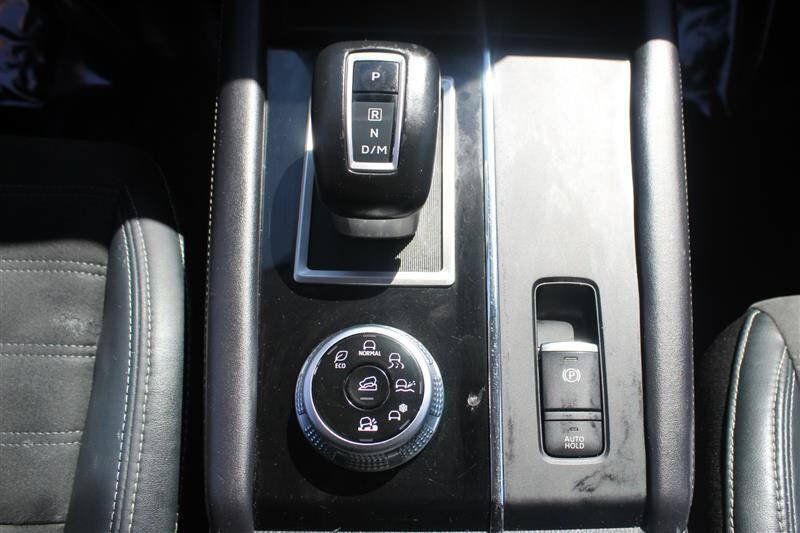 Used 2023 Mitsubishi Outlander SE AWD/4WD image 19