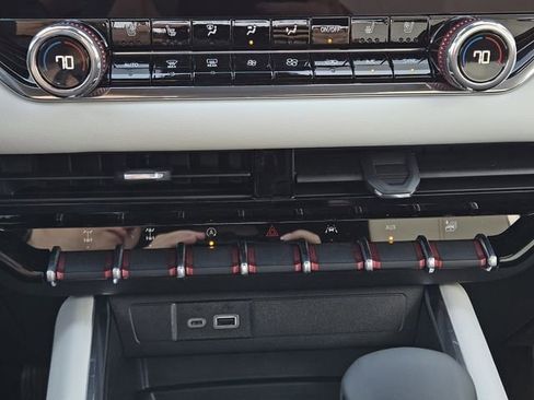 New 2026 GMC Canyon AT4X image 15