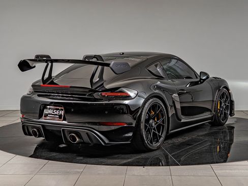 Certified 2024 Porsche 718 Cayman GT4 RS RWD image 7
