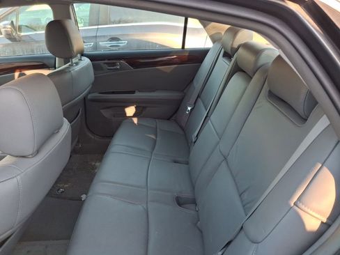 Used 2008 Toyota Avalon XLS image 13