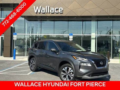 Used 2023 Nissan Rogue SV FWD image 1