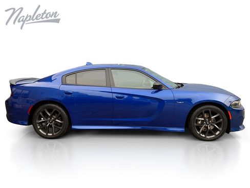 Used 2019 Dodge Charger R/T w/ Plus Group RWD image 7