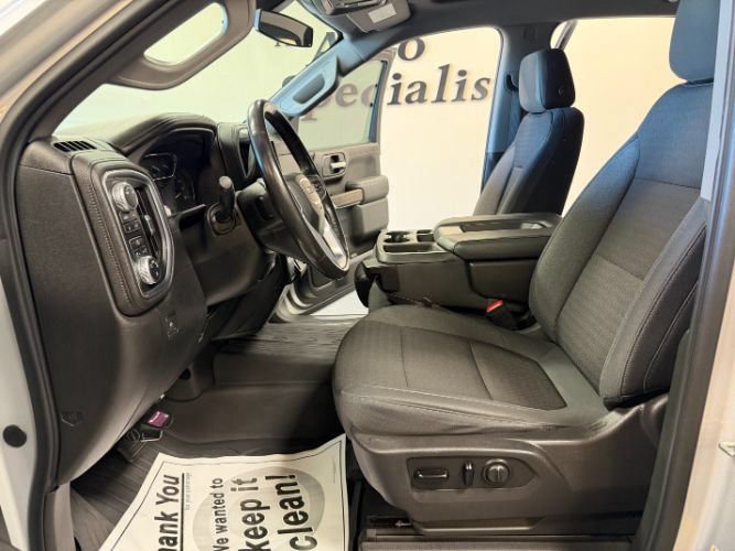 Used 2019 GMC Sierra 1500 SLE w/ SLE Value Package AWD/4WD image 13