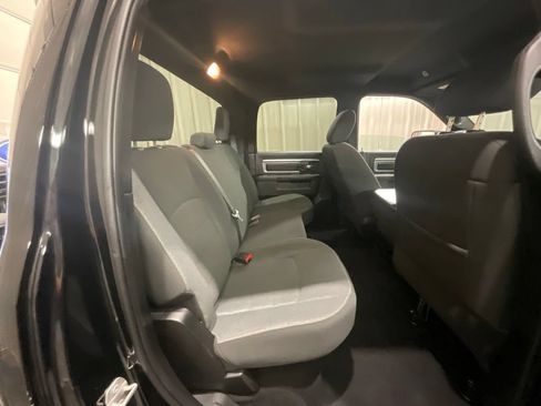 Used 2024 RAM 1500 Warlock AWD/4WD image 16