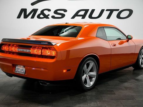 Used 2008 Dodge Challenger SRT8 RWD image 5