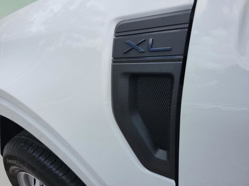 New 2026 Ford Maverick XL AWD/4WD image 7