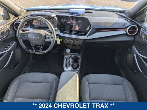 Used 2024 Chevrolet Trax RS w/ Driver Confidence Package image 23
