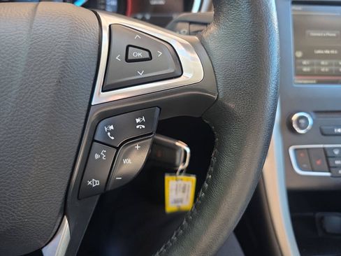 Used 2016 Ford Fusion SE w/ Equipment Group 202A FWD image 16