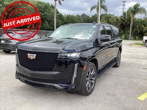 Used 2022 Cadillac Escalade ESV Sport Platinum AWD/4WD image 1