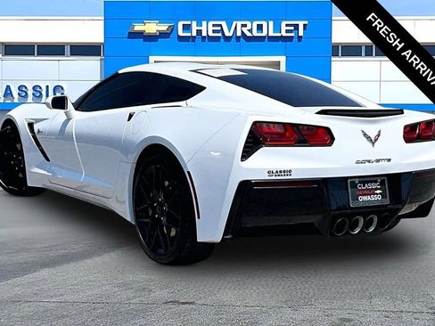 Used 2019 Chevrolet Corvette Stingray Coupe w/ 2LT Preferred Equipment Group RWD image 3