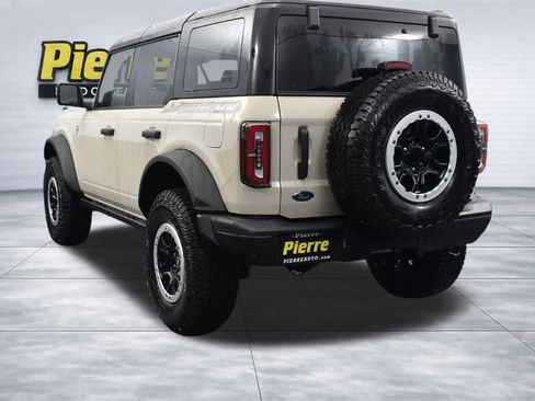 New 2025 Ford Bronco Badlands image 7