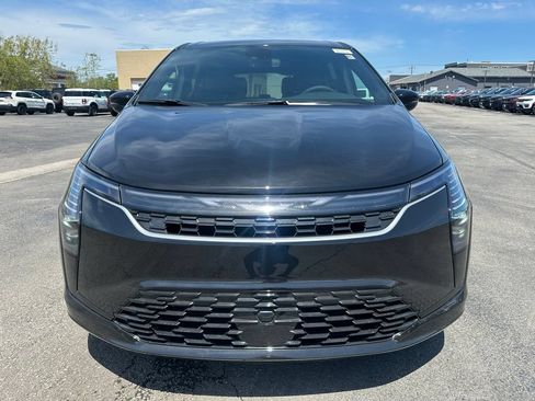 New 2027 Chrysler Pacifica Select FWD image 7