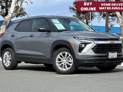 Used 2026 Chevrolet TrailBlazer LS w/ LS Convenience Package image 1