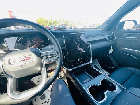 New 2026 GMC Acadia Elevation w/ Elevation Premium Package image 22