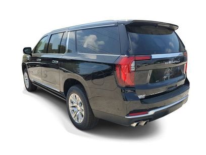 New 2026 GMC Yukon XL Denali w/ Sun & Power Step Package