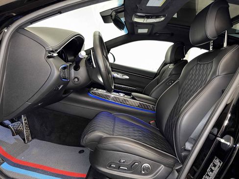 Used 2024 Genesis GV70 3.5T Sport w/ Sport Prestige Package AWD/4WD image 9
