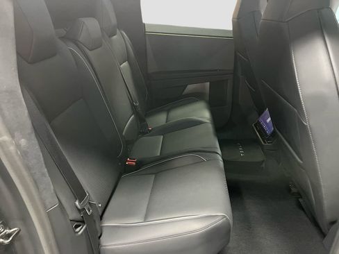 Used 2024 Tesla Cybertruck AWD Crew Cab image 27