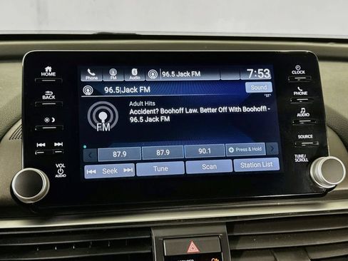 Used 2022 Honda Accord Sport image 32