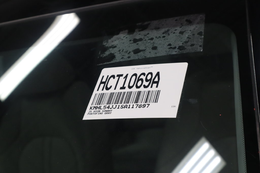 Used 2025 Hyundai Sonata Limited FWD image 37