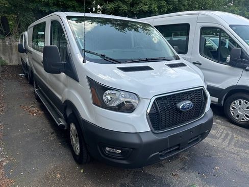 Used 2025 Ford Transit 250 Low Roof w/ Exterior Upgrade Package RWD image 5