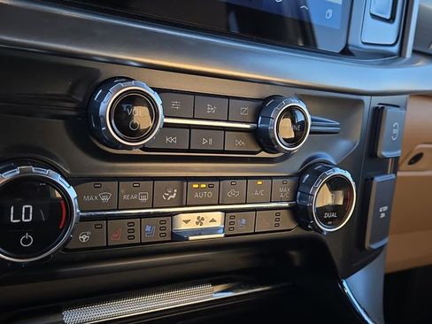 Used 2021 Ford F150 Lariat w/ Equipment Group 502A High image 25