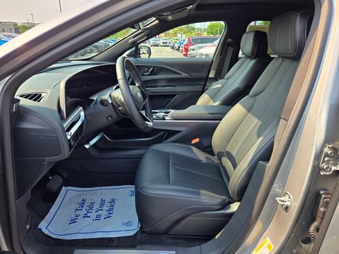 Used 2025 Cadillac Lyriq Sport RWD image 14