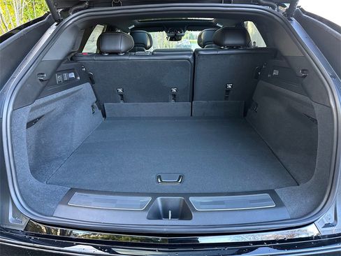 New 2026 Cadillac Lyriq Premium Sport image 14