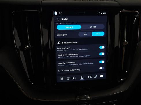 Certified 2025 Volvo XC60 B5 Plus AWD/4WD image 25