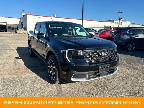 Used 2025 Ford Maverick Lariat w/ 4K Tow Package AWD/4WD image 1