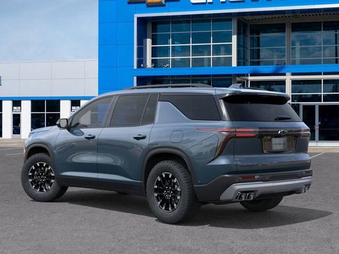 New 2026 Chevrolet Traverse Z71 w/ Driver Confidence Package image 3