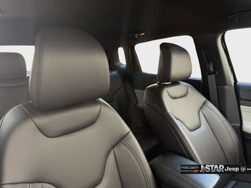 New 2026 Jeep Compass Limited AWD/4WD image 14
