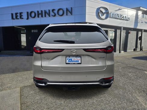 Certified 2025 MAZDA CX-90 Plug-In Hybrid w/ Premium Plus AWD/4WD image 4
