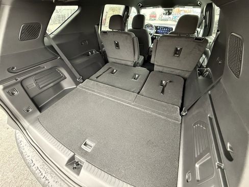 New 2026 Chevrolet Traverse LT image 25