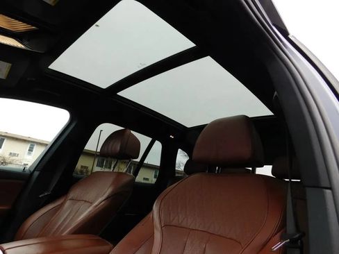 Used 2021 BMW X5 M50i w/ Premium Package AWD/4WD image 19