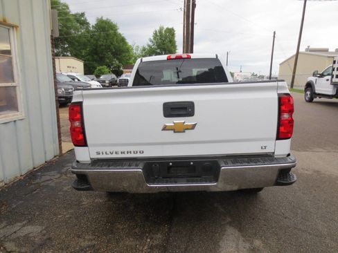 Used 2018 Chevrolet Silverado 1500 LT w/ Trailering Package RWD image 5