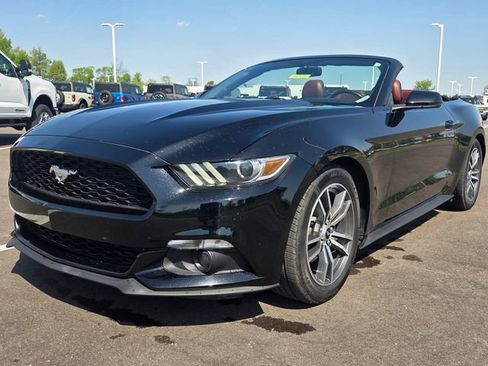 Used 2015 Ford Mustang Premium RWD image 4