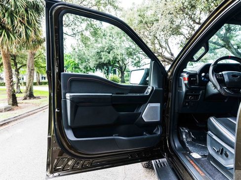 Used 2025 Ford F150 Raptor AWD/4WD image 34